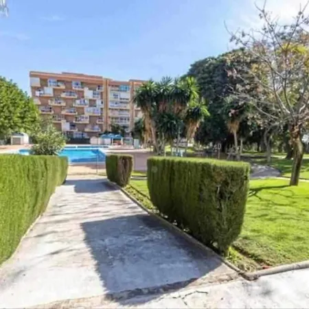 797 - Moderno Estudio En Iris 2 Con Piscinas * Benalmadena